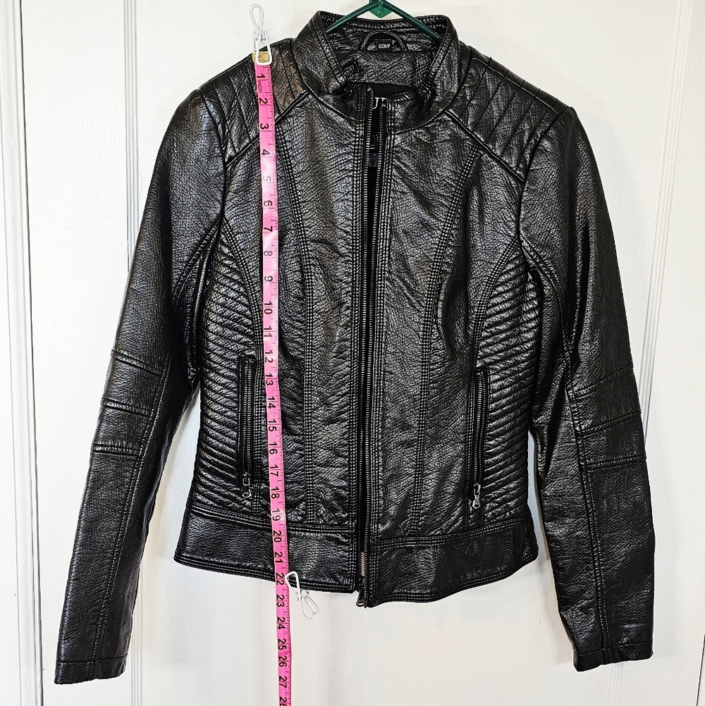 Guess Designer Jacket - image 4